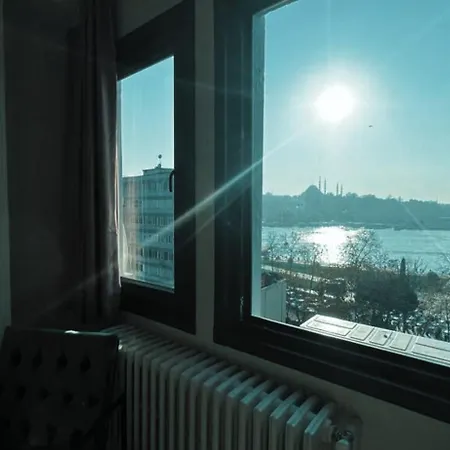 アパート Astounding Sea View In Karakoey 4br, 2ba